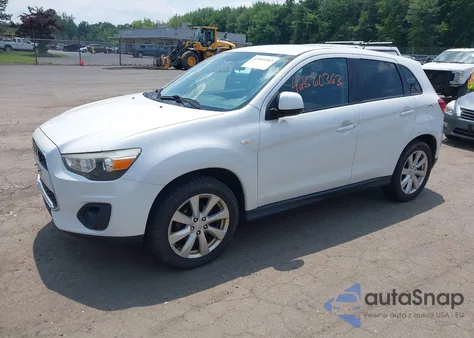 2014 Mitsubishi Outlander Sport Es z USA, uszkodzony, nr VIN 4A4AR3AUXEE010101